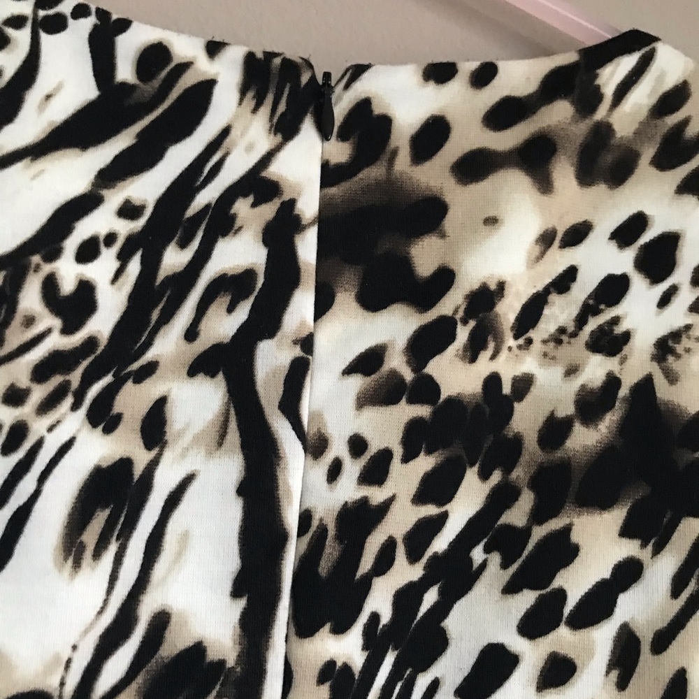 SOLD Calvin Klein Color-block Exposed Zip Career - Picture 6 of 8